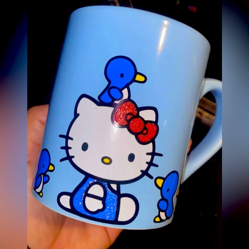Hello kitty glitter mug